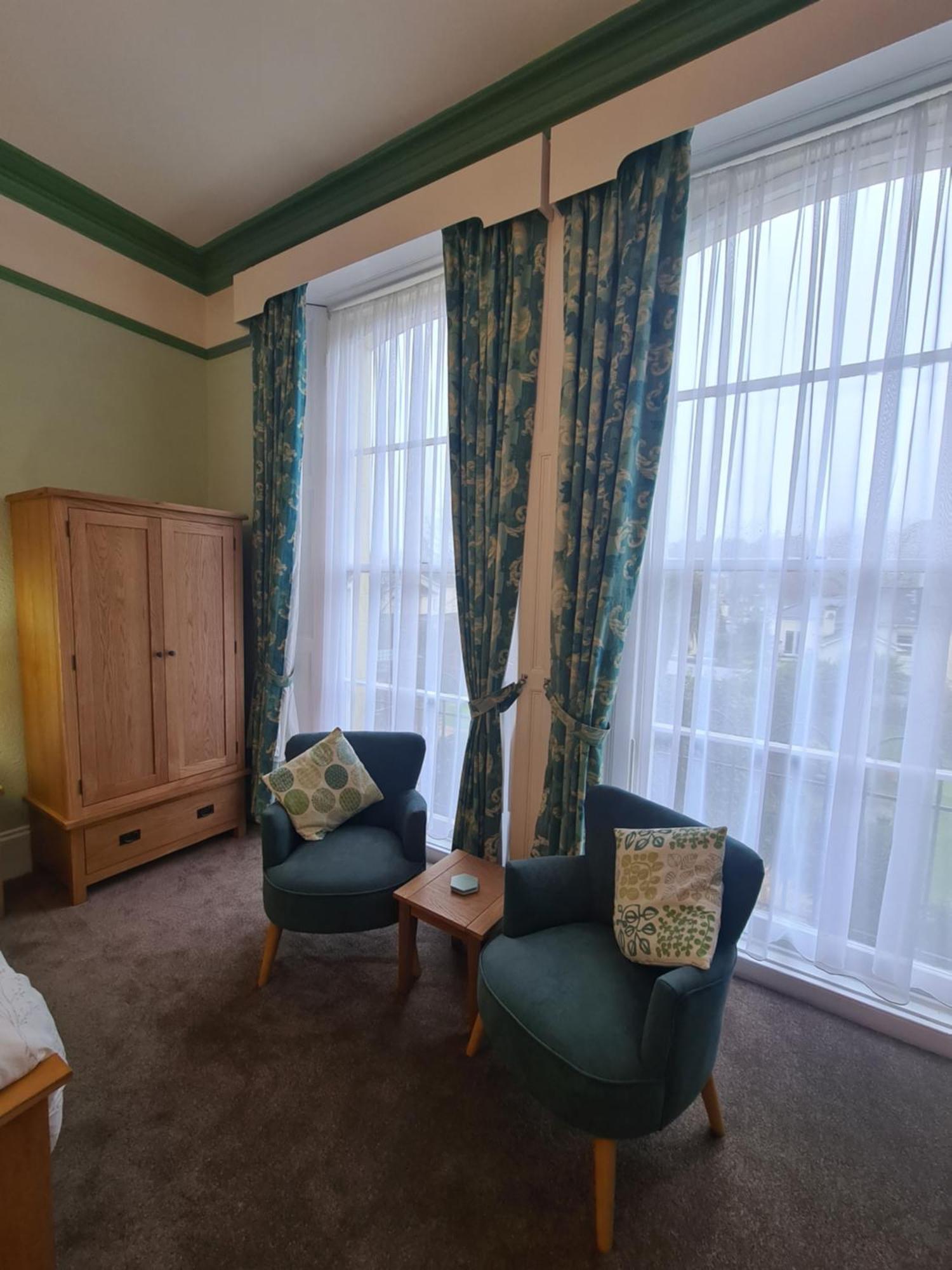 Meadowside Holiday Apartments Torquay Oda fotoğraf